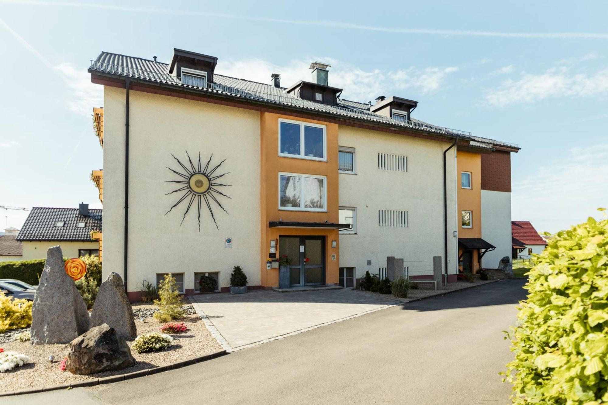 Hotel Sonnental Neusorg Экстерьер фото