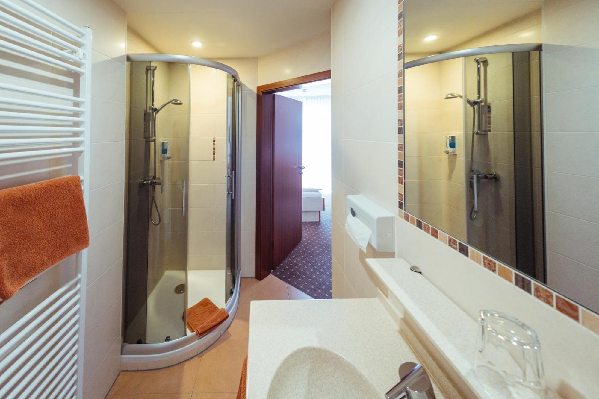 Hotel Sonnental Neusorg Экстерьер фото